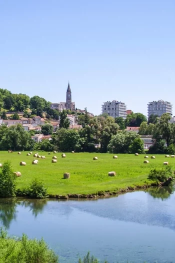Location de tente de réception à Angoulême depuis Limoges