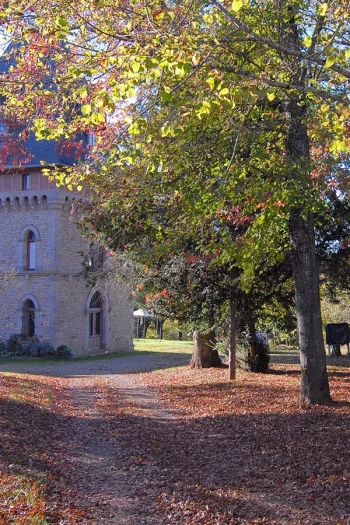 Chateau de Gigondas — Location de tente de réception à Isle près de Limoges